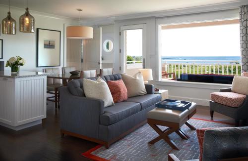 Inn by the Sea