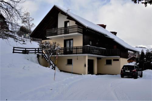 Chalet 3 étoiles 12 pers 150m² gîte à louer Le Corbier