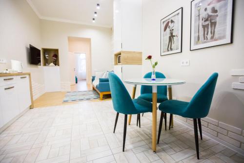 Apartment on Mosyazhna street 4 