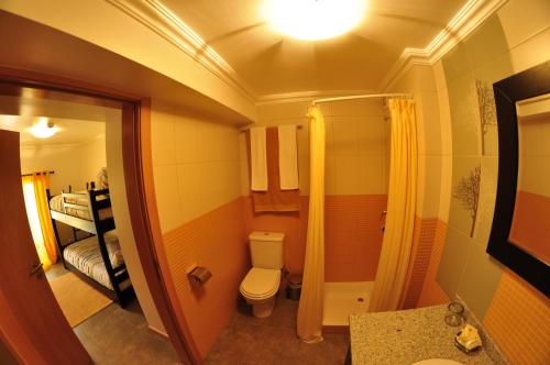 1 bunk bed