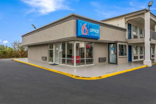Motel 6 Tupelo, Ms - Downtown