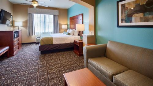 Best Western Plus Monahans Inn and Suites