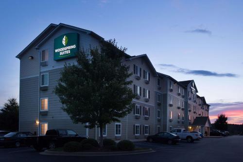 ทัศนียภาพภายนอกโรงแรม, WoodSpring Suites Greenville Simpsonville in ซิมป์สันวิลล์ (SC)