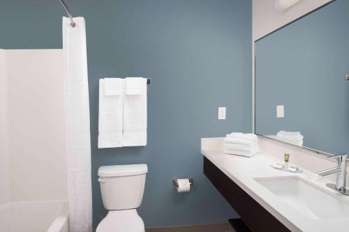 WoodSpring Suites Austin South Central I-35 - image 9