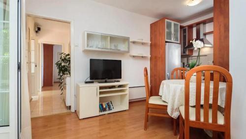 Holiday home Gita - peacefull - image 5