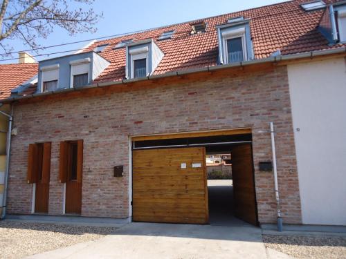  Alabástrom Apartman in Gyula