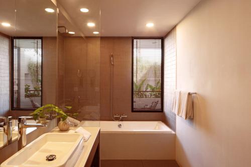Penh House and Jungle Addition Hotel