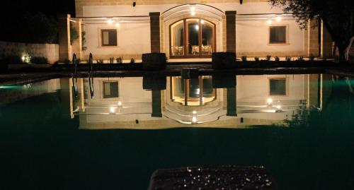Swimming pool, Masseria Zambardo in San Vito dei Normanni