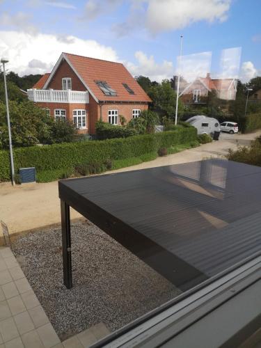 Voltants, Hus med søudsigt in Brabrand