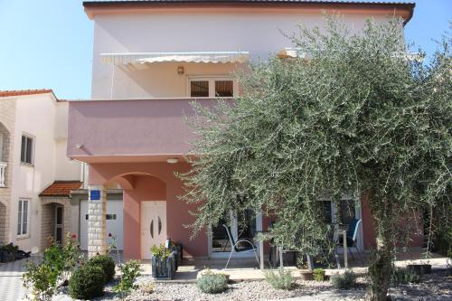 ทัศนียภาพภายนอกโรงแรม, Filipovic Apartmani in ลิซยัน