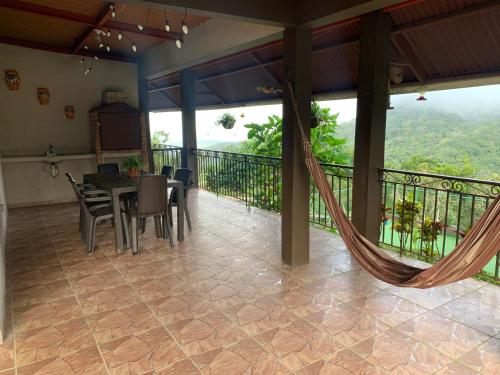 Hacienda Mi Montanita in Cerro Azul
