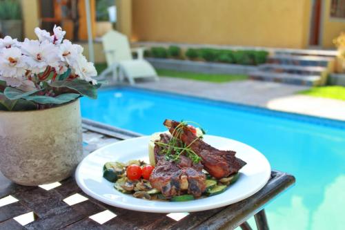 17 on Bird Guest House, Beaufort West (Foto 6)