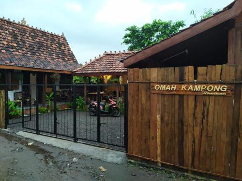 Omah Kampong