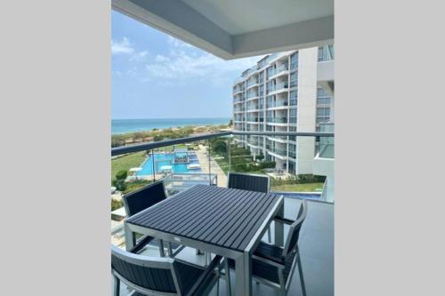 LUXURY OCEAN VIEW - Eagle Beach 6 Guests