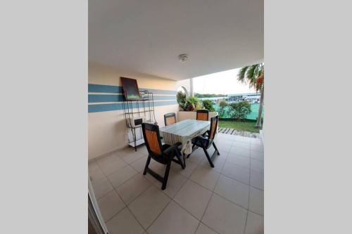 Appartement face a la marina du marin martinique