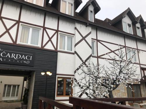 Apartman Dream,Kraljevi Čardaci, sa besplatnim parkingom u garazi (Apartman Dream,Kraljevi Cardaci, sa besplatnim parkingom u garazi) in Kopaonik
