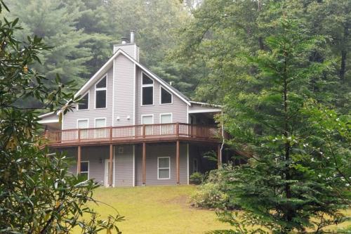 . Beautiful Tranquil Mountain Home in Andrews, NC
