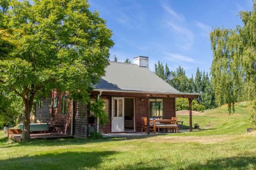 Arrowtown Country Cottage