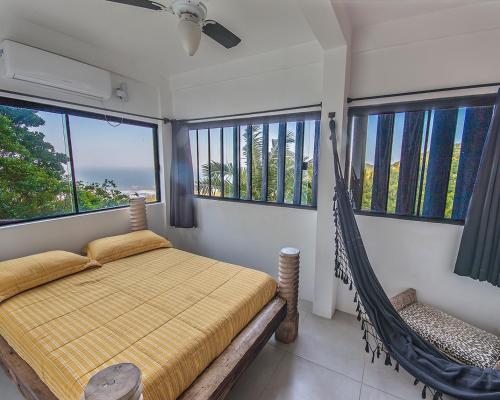 2 double beds, 2 sofa beds