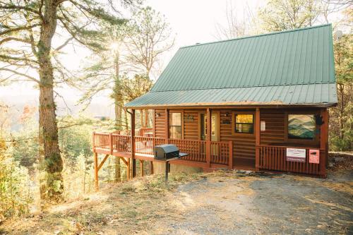 Closer To Heaven - Hot Tub Mountain View Getaway - image 2