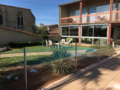 Le Logis des Cordeliers – Condom, FL