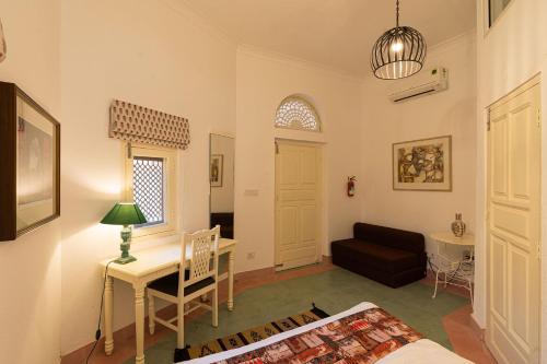 Stay Vista at Khohar Haveli - 18th Century Palace with Modern Amenities