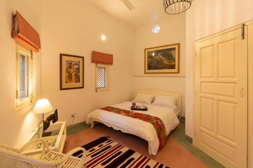 Stay Vista at Khohar Haveli - 18th Century Palace with Modern Amenities