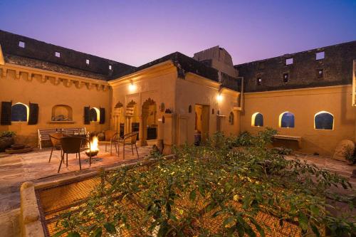 Stay Vista at Khohar Haveli - 18th Century Palace with Modern Amenities