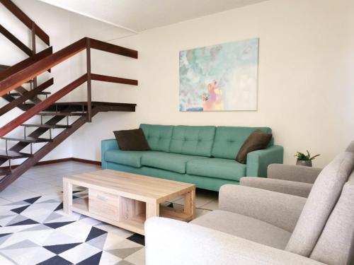 2 double beds, 1 twin bed
