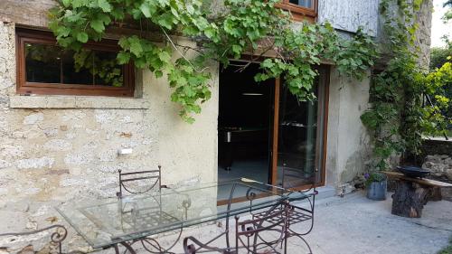 Létesítmények, Gîte LA BERGERIE (Gite LA BERGERIE) in Neuville Bosc