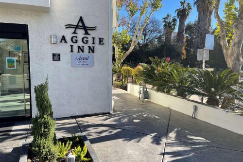 Aggie Inn, Ascend Hotel Collection