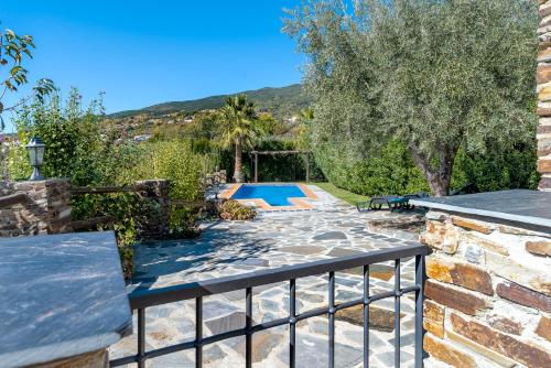 Cortijo la Loma de la Alpujarra - image 10