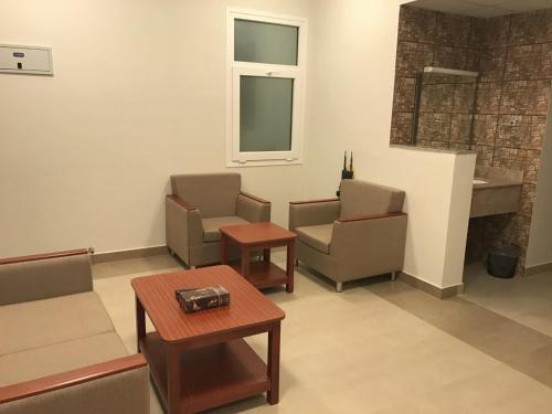 Taj Alarfeen Furnished Building