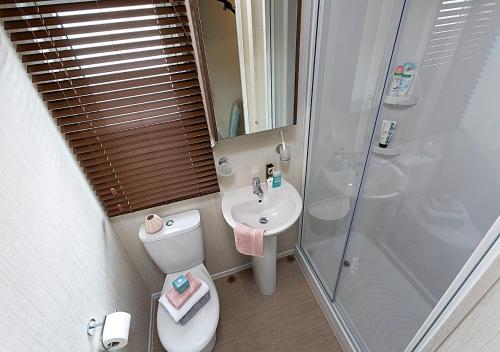 Bovisand Lodge Holiday Park - image 8