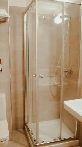 Pensión Ayala - image 10