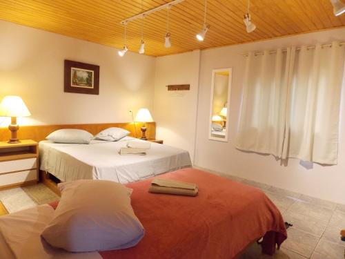 Casa 4 quartos em Canela - Palace Hotel in เอวเจนิโอ เฟร์เรย์รา