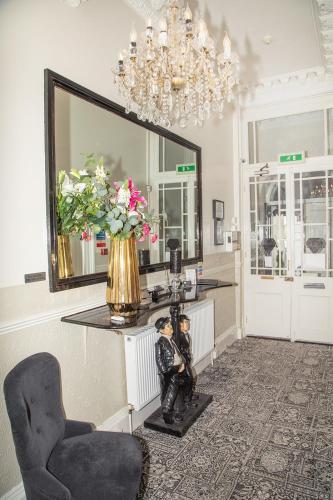 Jewells Guest Accommodation – Plymouth