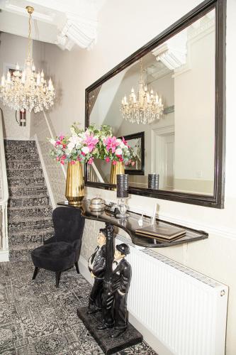 Jewells Guest Accommodation – Plymouth