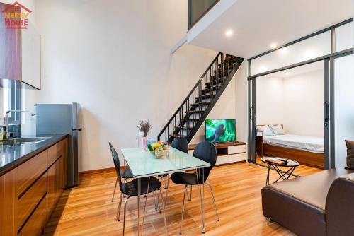 Kitchen, Merry House Imperia in Riverside - Cam River / Old Harbour