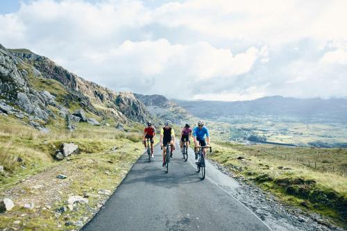 Chapel View Sleeps 4 Welsh Valley Cycling Hiking Walking, , West Wales