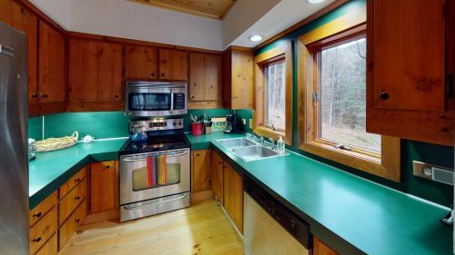 Hawkie House in Plymouth VT - image 3