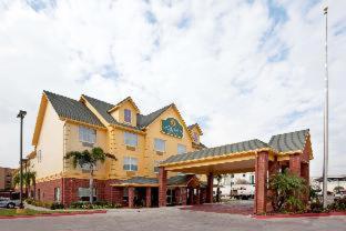 La Quinta Inn & Suites by Wyndham Pharr North McAllen