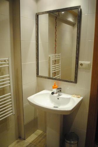 Hostal La Cortijana - image 3