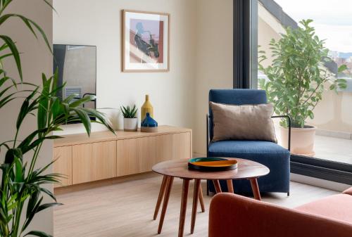 2 bedrooms, 4 beds