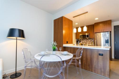 Cityscape Luxury High-Rise 1-Bedroom, Los Angeles (fotografie 8)