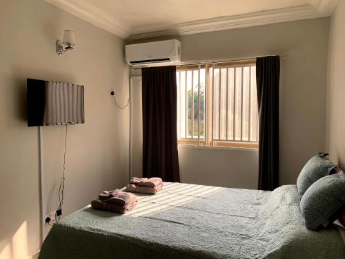 S&B Suites