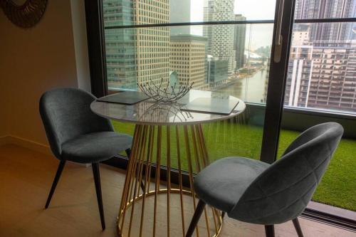 Picture of Superior Luxury Canary Wharf Apartment