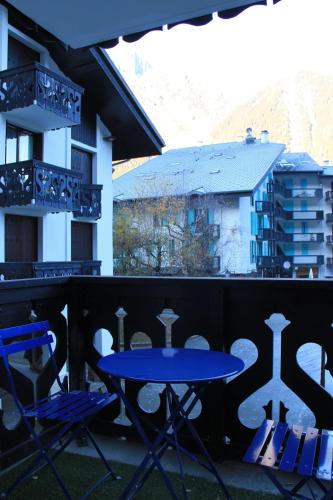 Modern studio proche centre CHAMONIX