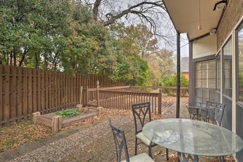 Unwind Fireside & Play Pool! Idyllic McKinney Home, Мак-Кинни (фото 2)