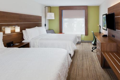 Holiday Inn Express Hotel & Suites Dothan North, an IHG Hotel